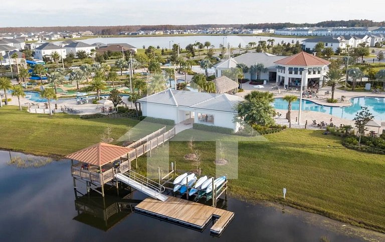 Vacation Home Near Disney, 5 bedrooms
