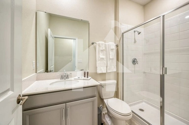 Vacation Home Near Disney, 3 bedrooms