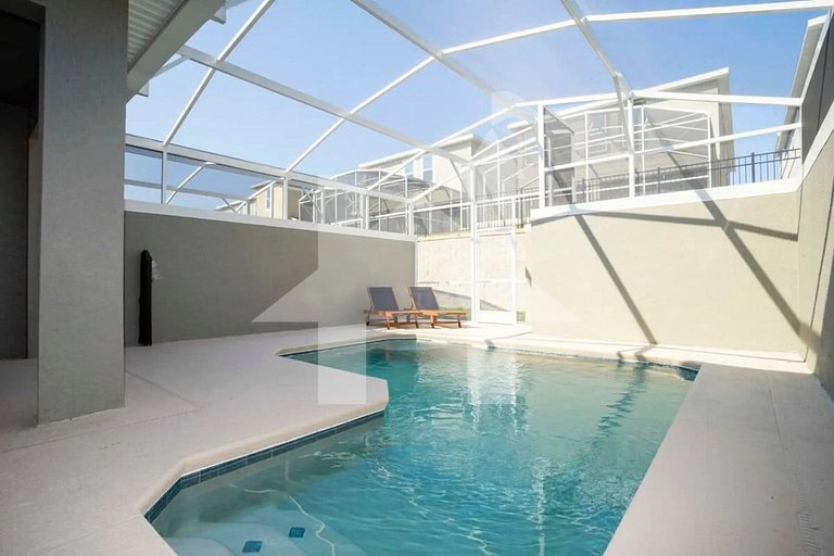 Vacation Home Near Disney, 4 bedrooms