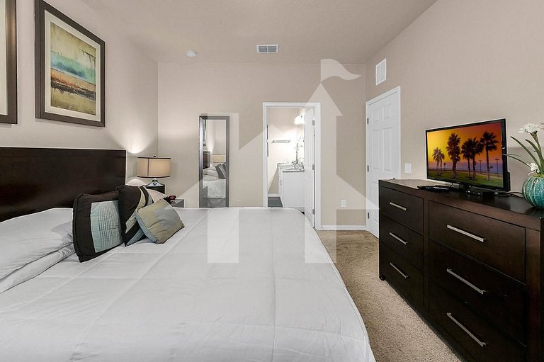Vacation Home Near Disney, 3 bedrooms