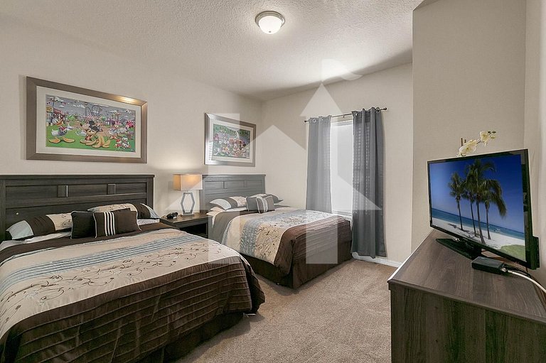 Vacation Home Near Disney, 3 bedrooms