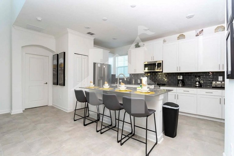 Vacation Home Near Disney,5 bedrooms