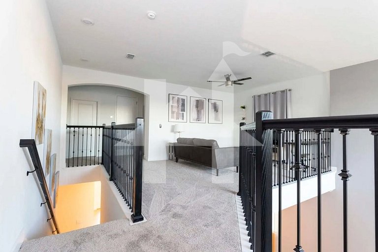 Vacation Home Near Disney,5 bedrooms