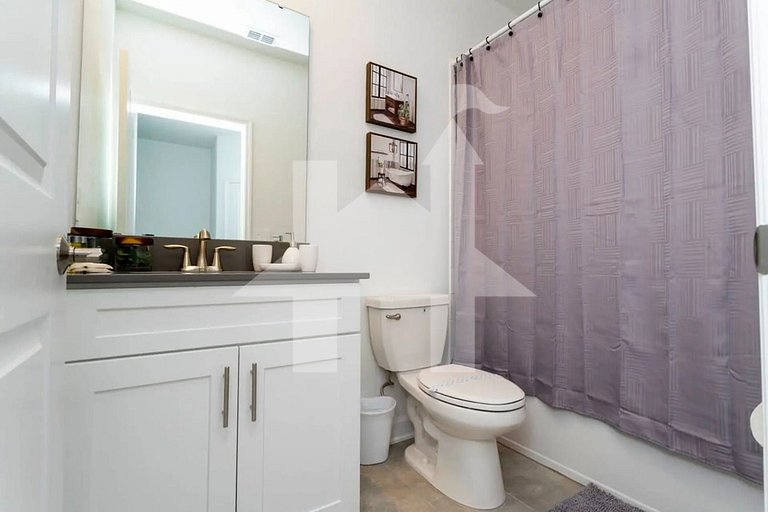 Vacation Home Near Disney,5 bedrooms