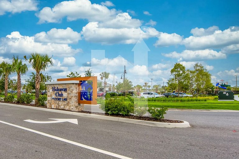 Vacation Home Near Disney, 6 bedrooms