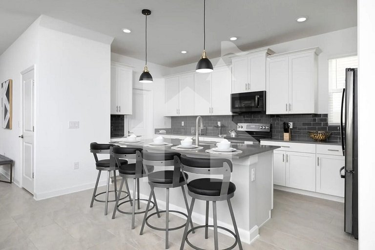 Vacation Home Near Disney, 5 bedrooms