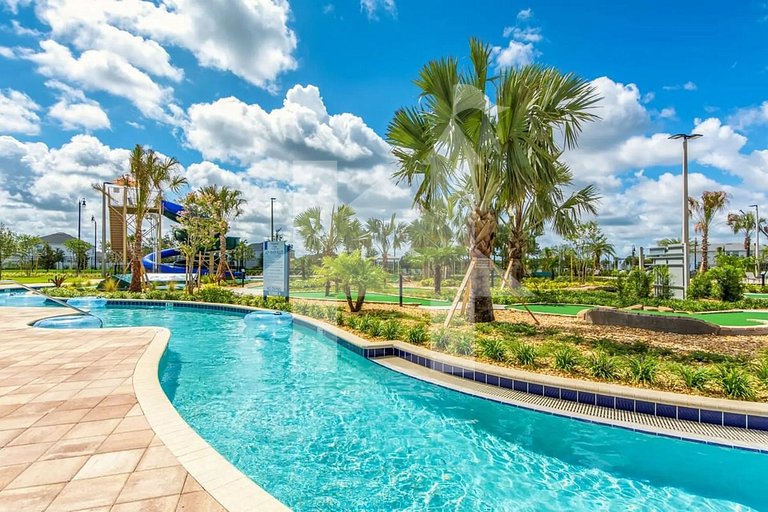Vacation Home Near Disney, 5 bedrooms