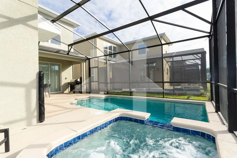 Vacation Home Near Disney, 5 bedrooms