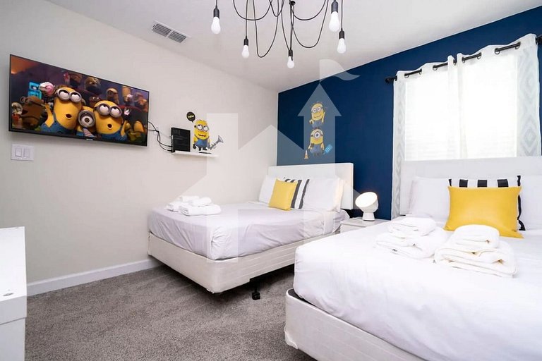 Vacation Home Near Disney, 6 bedrooms