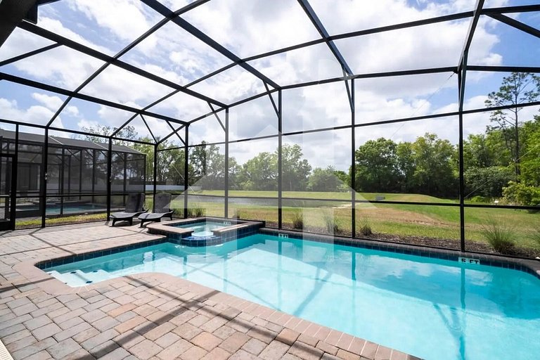 Vacation Home Near Disney, 6 bedrooms
