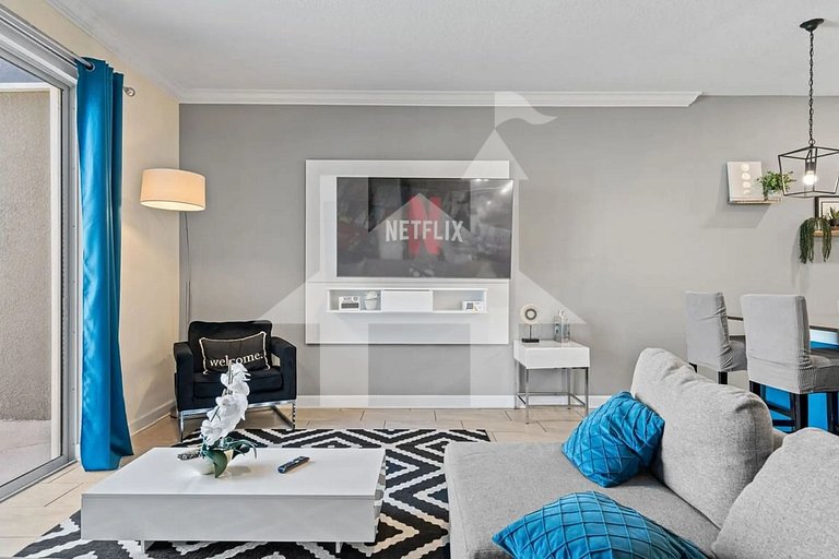 Vacation Home Near Disney, 4 bedrooms