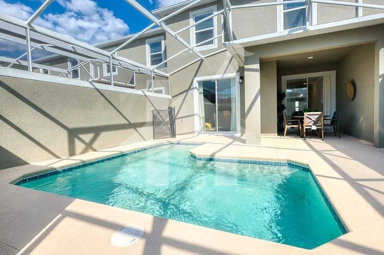 Vacation Home Near Disney, 4 bedrooms