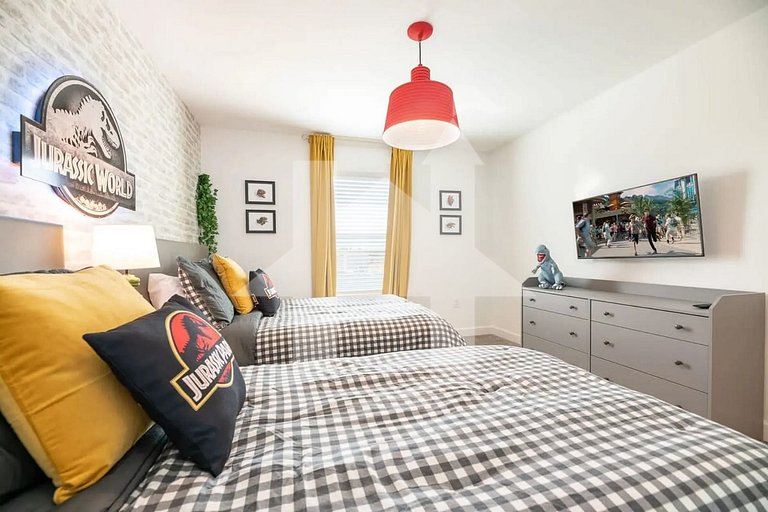 Vacation Home Near Disney, 4 bedrooms