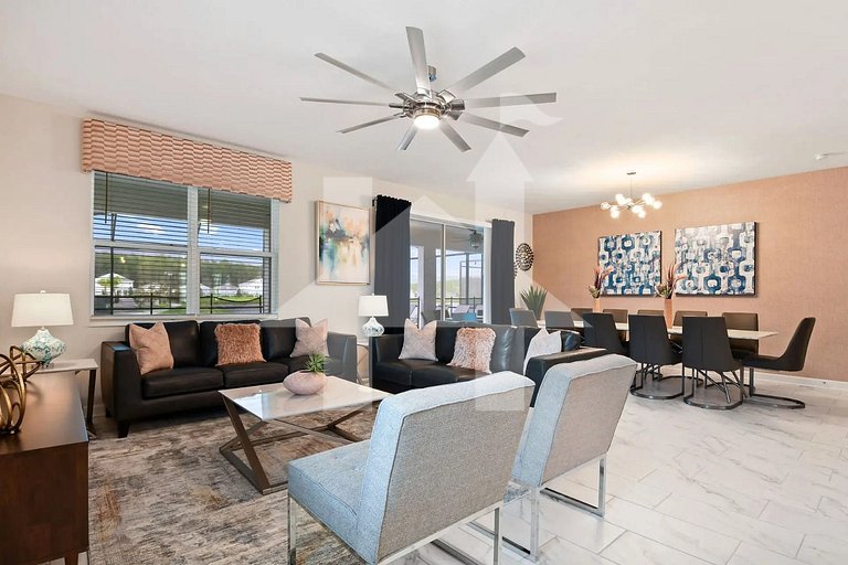 Vacation Home Near Disney, 9 bedrooms