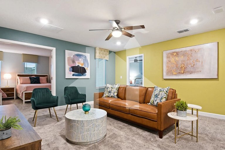 Vacation Home Near Disney, 9 bedrooms