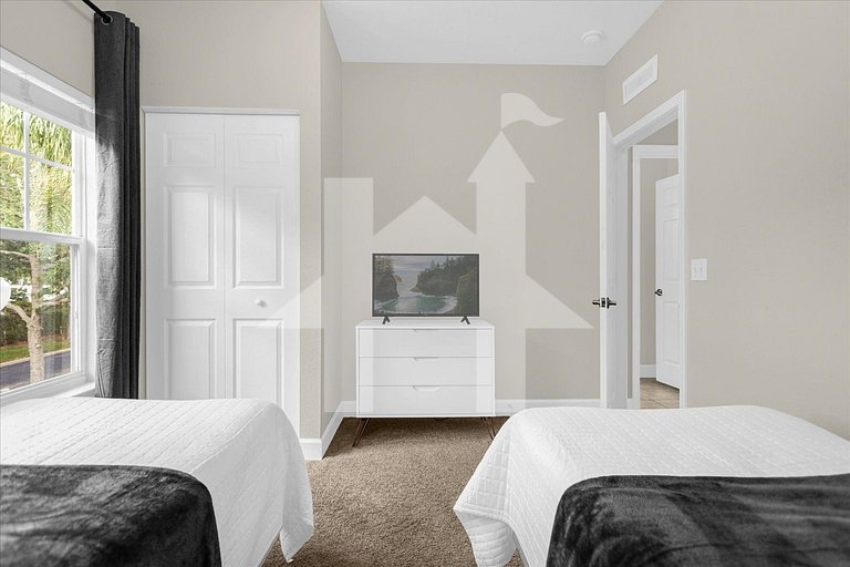 Vacation Home Near Disney, 4 bedrooms