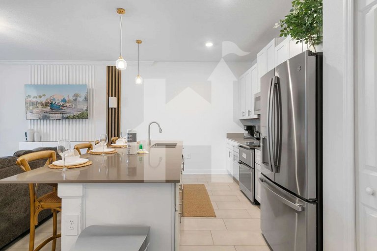 Vacation Home Near Disney, 4 bedrooms