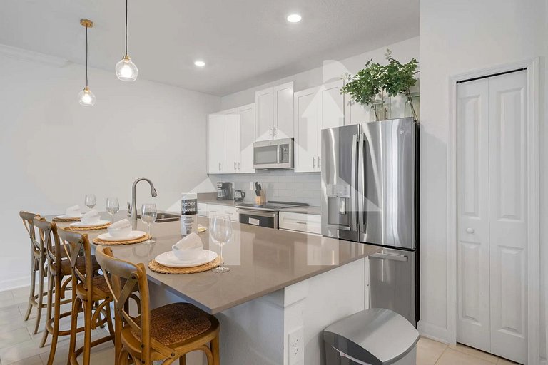 Vacation Home Near Disney, 4 bedrooms