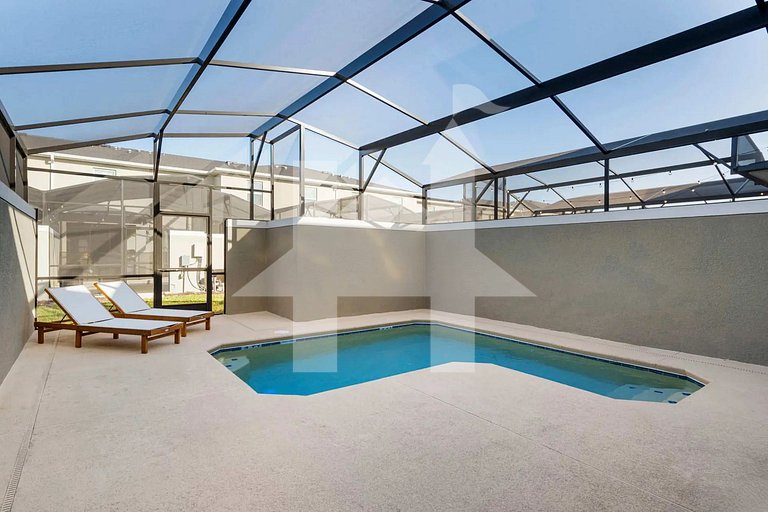 Vacation Home Near Disney, 4 bedrooms