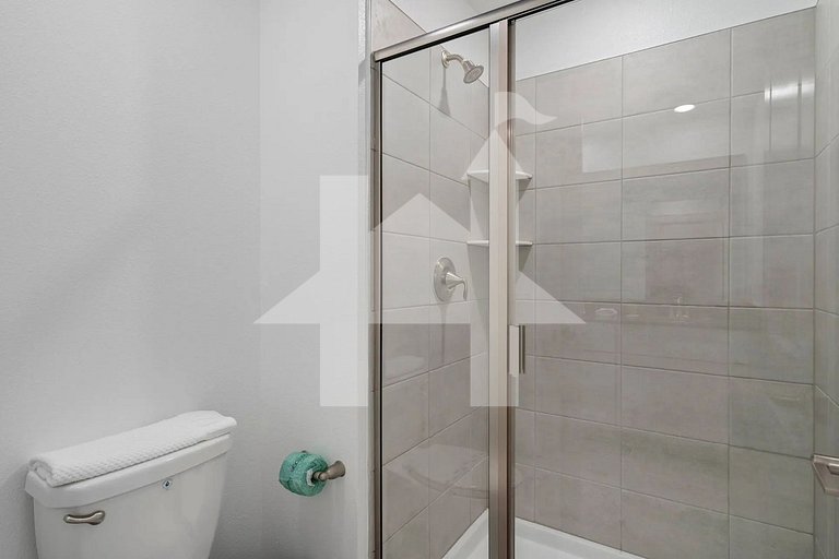 Vacation Home Near Disney, 4 bedrooms