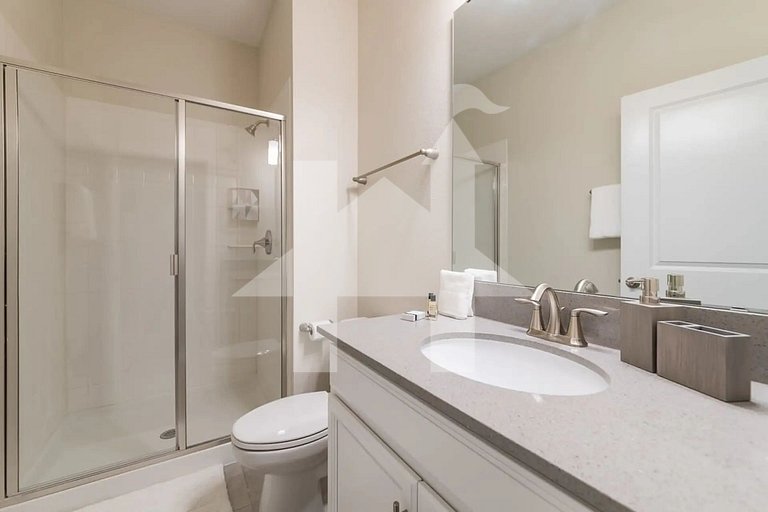 Vacation Home Near Disney, 4 bedrooms