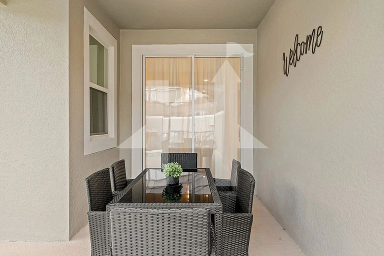 Vacation Home Near Disney, 4 bedrooms