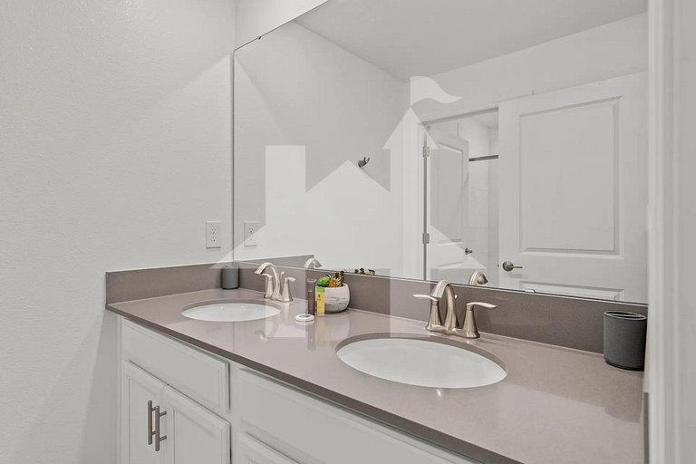 Vacation Home Near Disney, 4 bedrooms