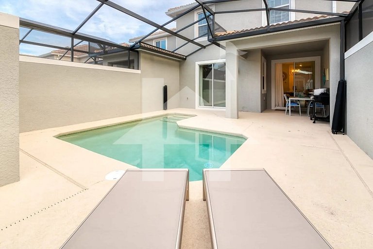 Vacation Home Near Disney, 4 bedrooms