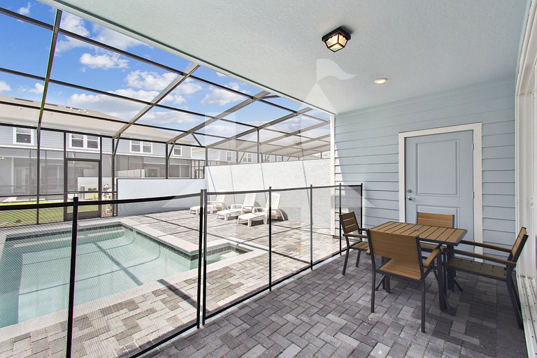 Vacation Home Near Disney, 5 bedrooms