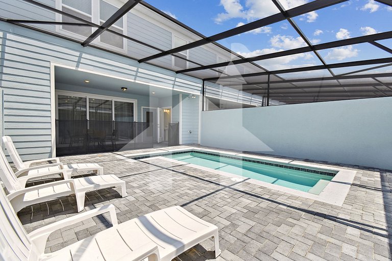 Vacation Home Near Disney, 5 bedrooms