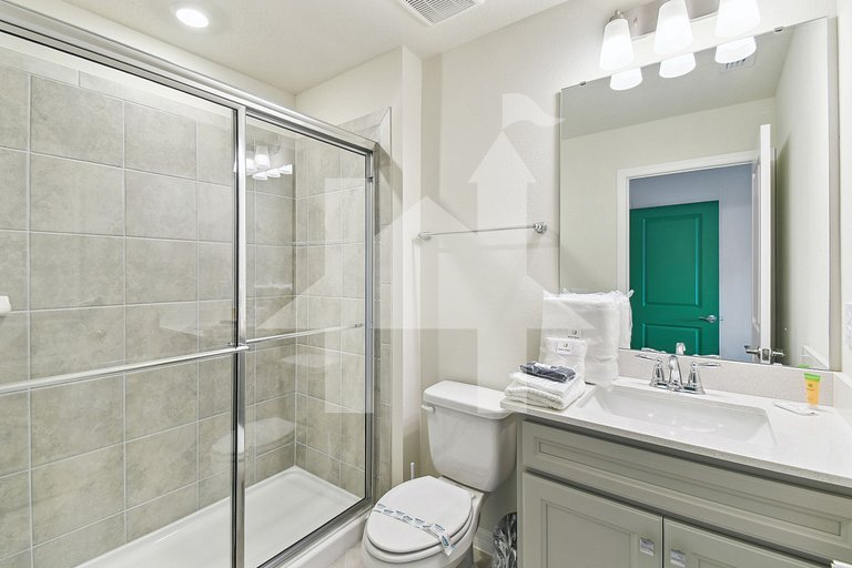 Vacation Home Near Disney, 5 bedrooms