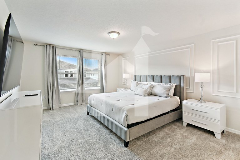 Vacation Home Near Disney, 5 bedrooms