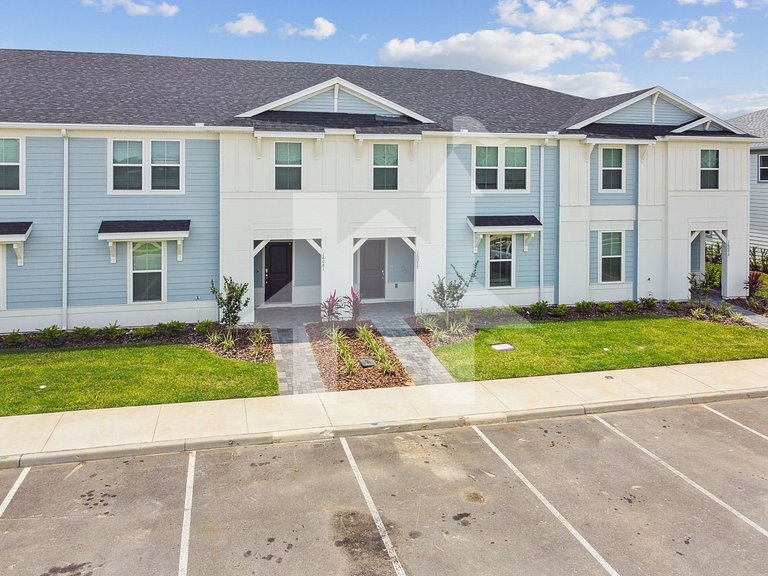 Vacation Home Near Disney, 5 bedrooms
