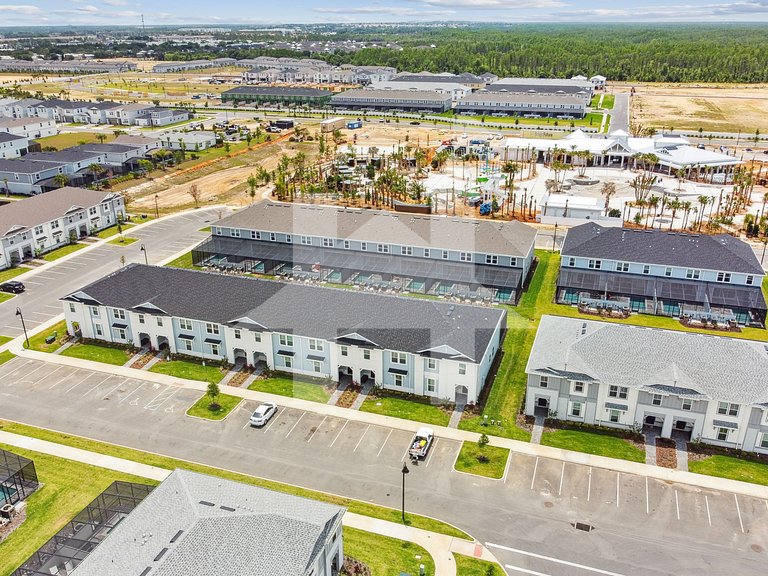 Vacation Home Near Disney, 5 bedrooms