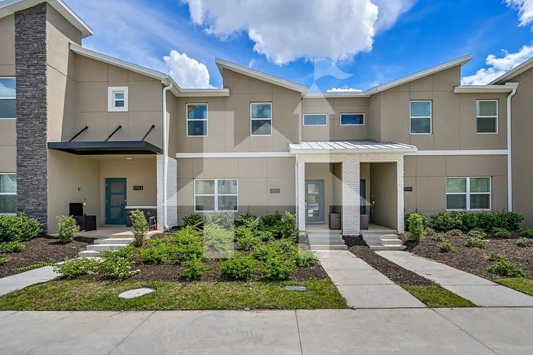 Vacation Home Near Disney, 4 bedrooms