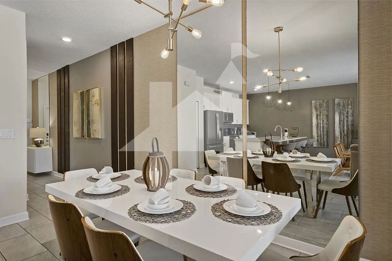 Vacation Home Near Disney, 4 bedrooms