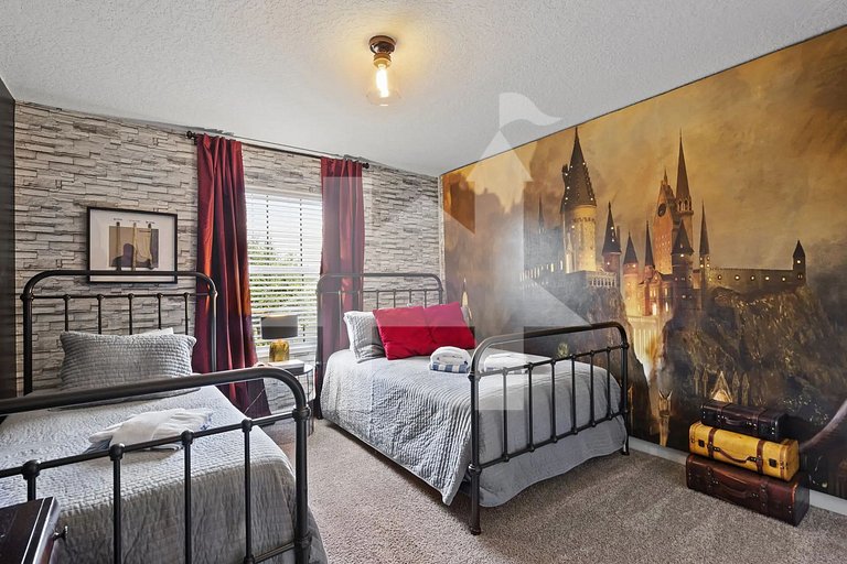 Vacation Home Near Disney, 4 bedrooms