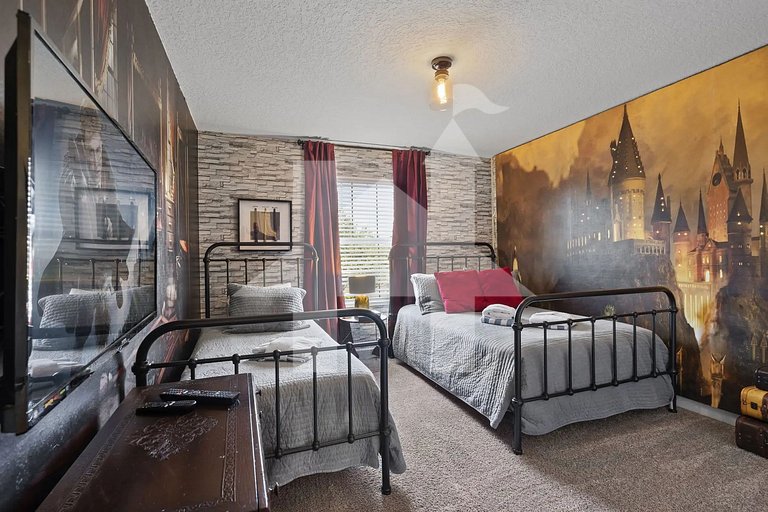 Vacation Home Near Disney, 4 bedrooms