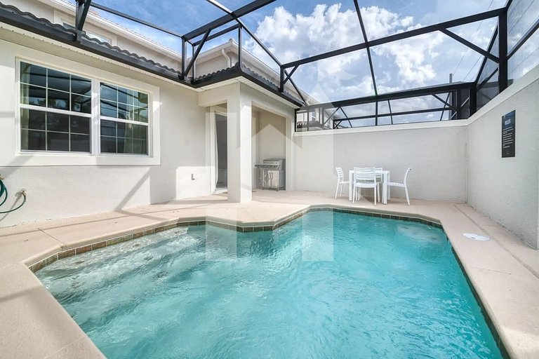 Vacation Home Near Disney, 5 bedrooms
