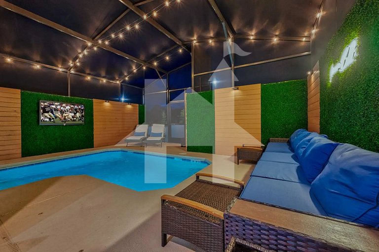 Vacation Home Near Disney, 5 bedrooms