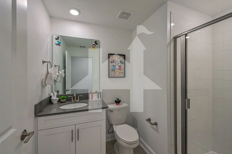 Vacation Home Near Disney, 5 bedrooms