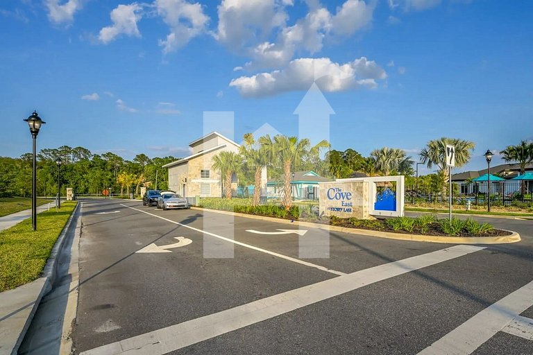 Vacation Home Near Disney, 5 bedrooms