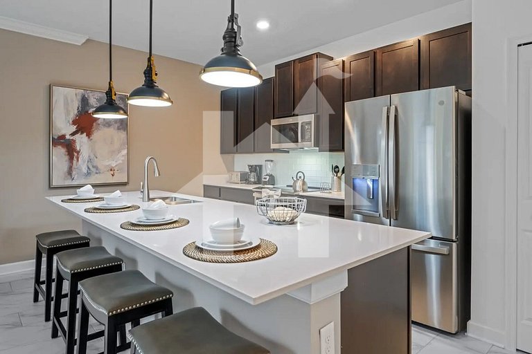 Vacation Home Near Disney, 4 bedrooms