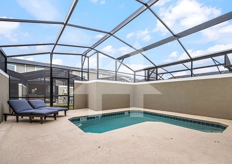 Vacation Home Near Disney, 4 bedrooms