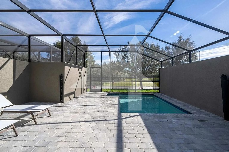 Vacation Home Near Disney, 5 bedrooms