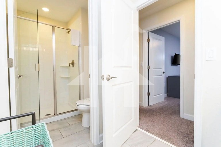 Vacation Home Near Disney, 4 bedrooms