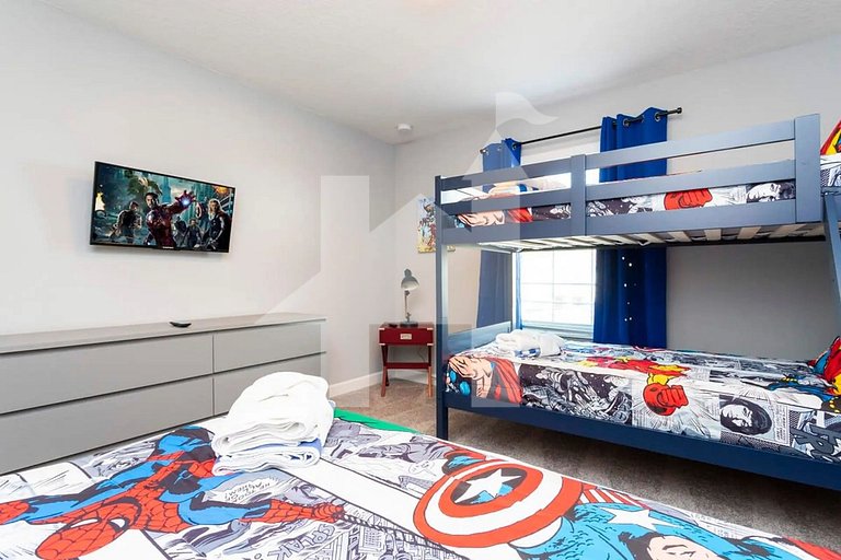 Vacation Home Near Disney, 4 bedrooms