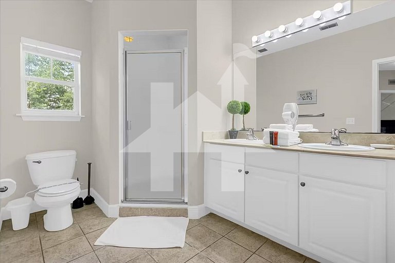 Vacation Home Near Disney, 4 bedrooms