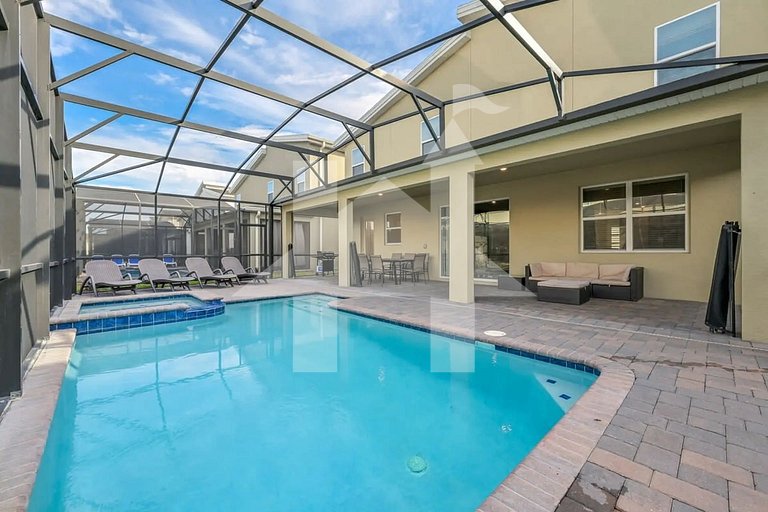 Vacation Home Near Disney, 9 bedrooms