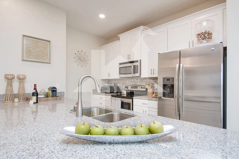 Vacation Home Near Disney, 5 bedrooms